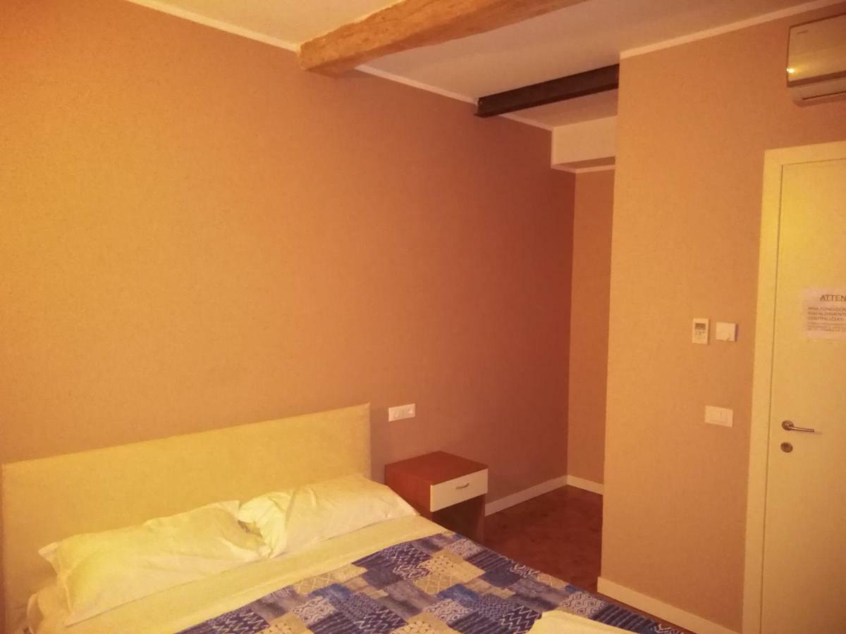 Locanda Tre Spade Cremona Luaran gambar